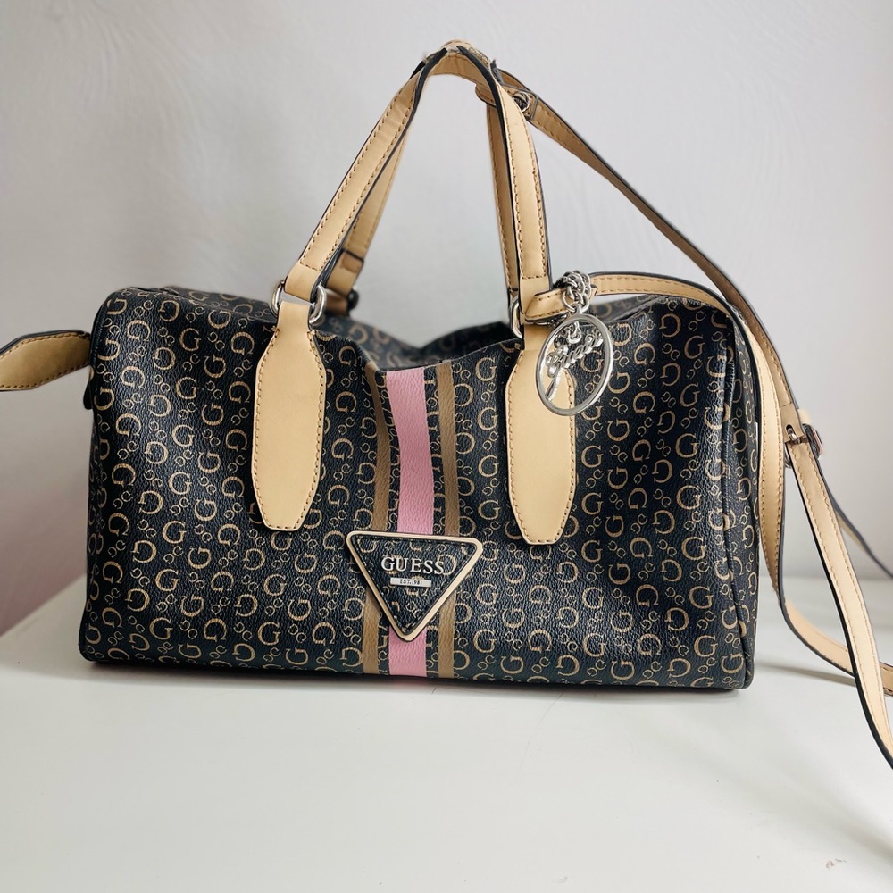 Guess leather crossbody purse